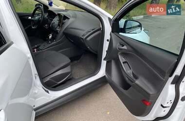 Хэтчбек Ford Focus 2018 в 