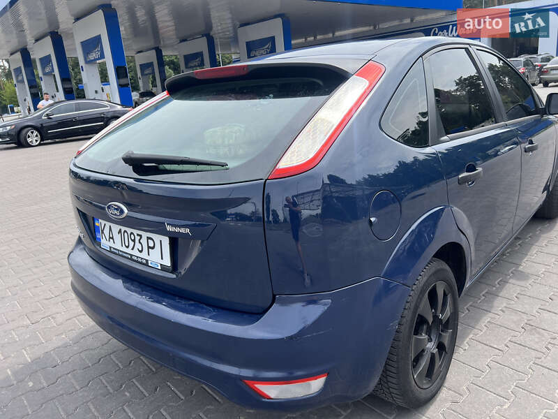 Хэтчбек Ford Focus 2011 в Киеве фото 5 Хэтчбек Ford Focus 2011 в Киеве