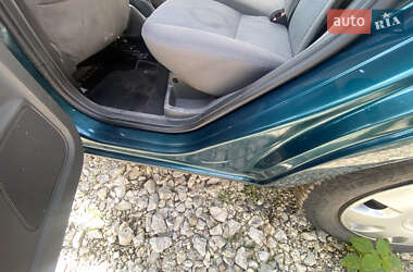 Хетчбек Ford Focus 2007 в 