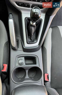 Универсал Ford Focus 2012 в 