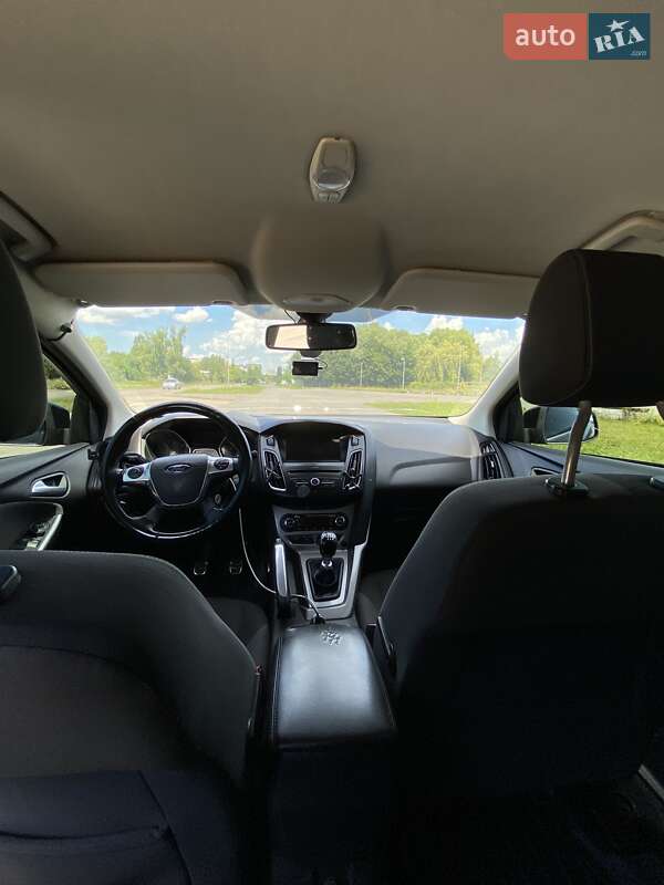 Универсал Ford Focus 2013 в Львове фото 6 Универсал Ford Focus 2013 в Львове