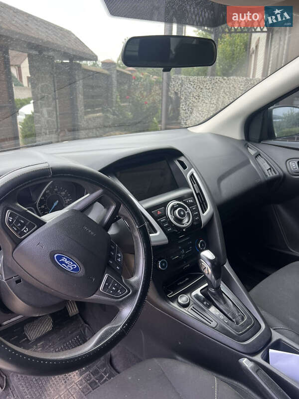 Седан Ford Focus 2015 в Гайсине