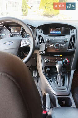 Седан Ford Focus 2017 в 