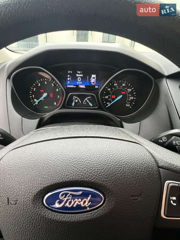 Седан Ford Focus 2015 в Луцке фото 12 Седан Ford Focus 2015 в Луцке