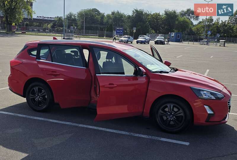 Универсал Ford Focus 2020 в Днепре