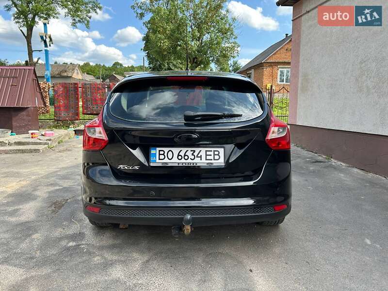 Хэтчбек Ford Focus 2011 в Тернополе
