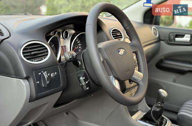 Универсал Ford Focus 2009 в 
