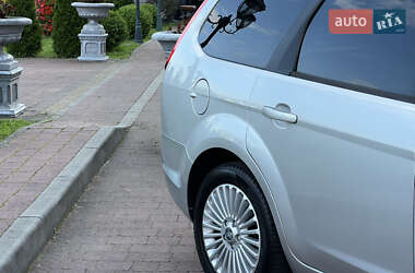 Универсал Ford Focus 2009 в 