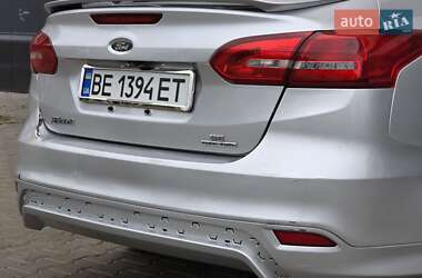 Седан Ford Focus 2015 в 