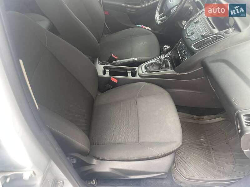 Хэтчбек Ford Focus 2017 в Львове