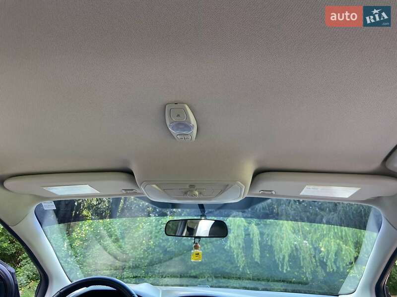 Седан Ford Focus 2015 в Житомире фото 21 Седан Ford Focus 2015 в Житомире