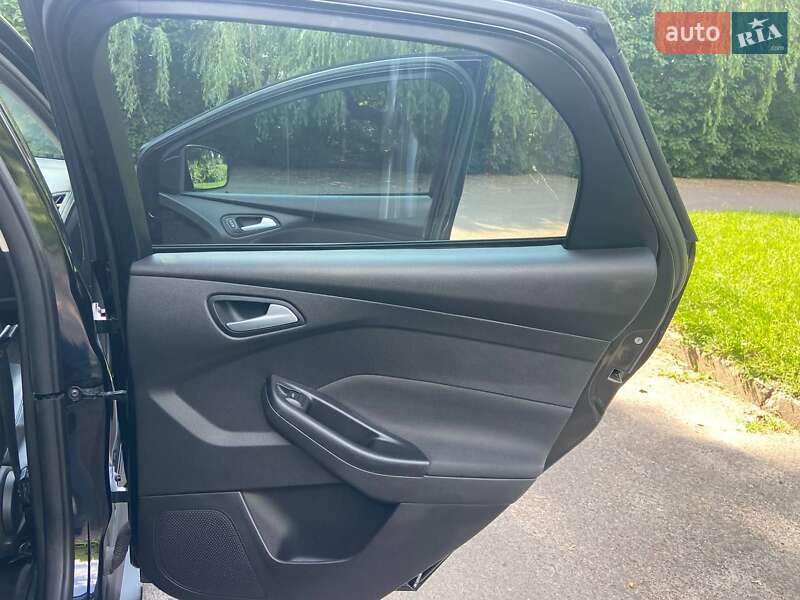 Седан Ford Focus 2015 в Житомире фото 26 Седан Ford Focus 2015 в Житомире