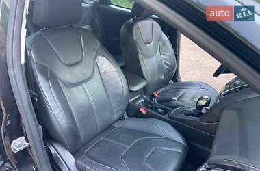 Седан Ford Focus 2015 в 