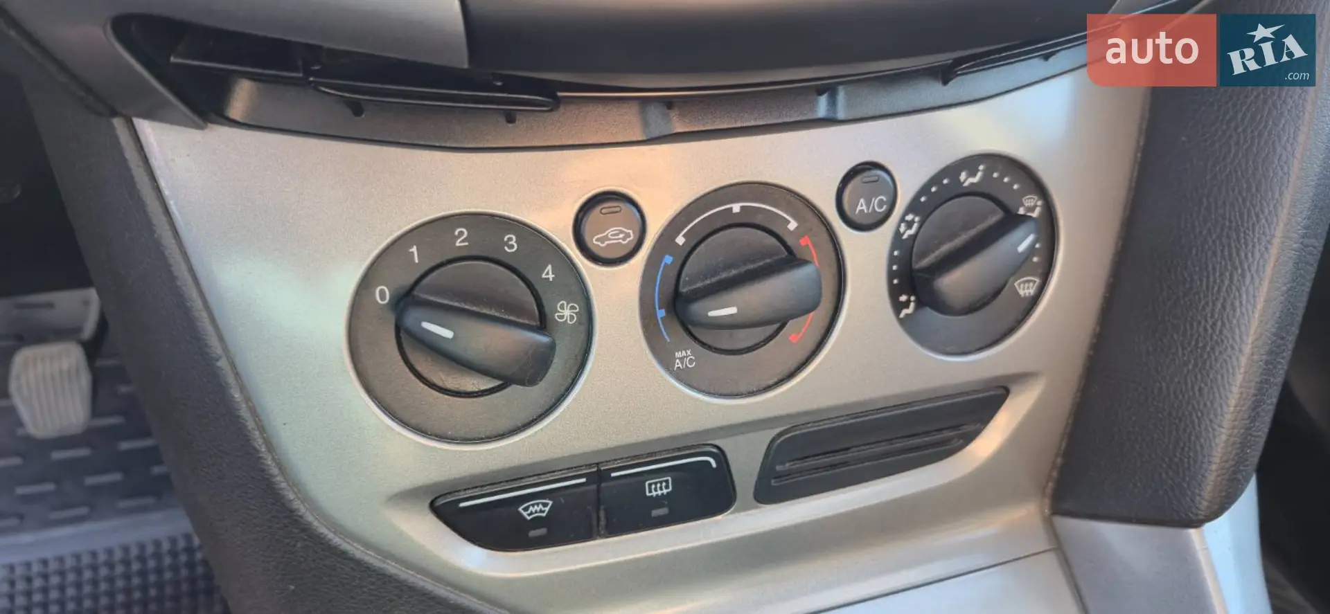 2013 Ford Focus - мініатюра 23