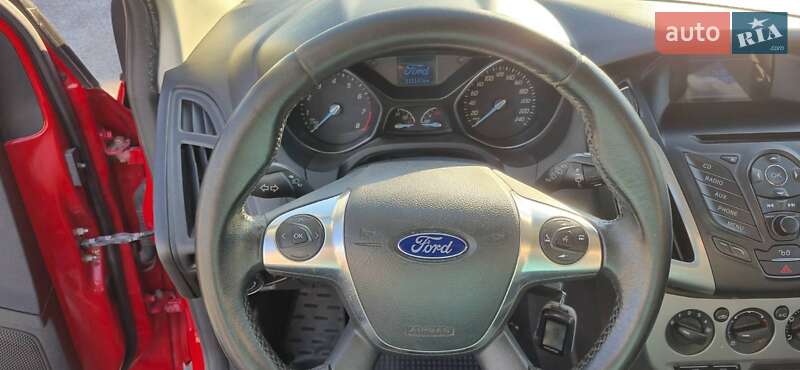 Универсал Ford Focus 2013 в Ровно