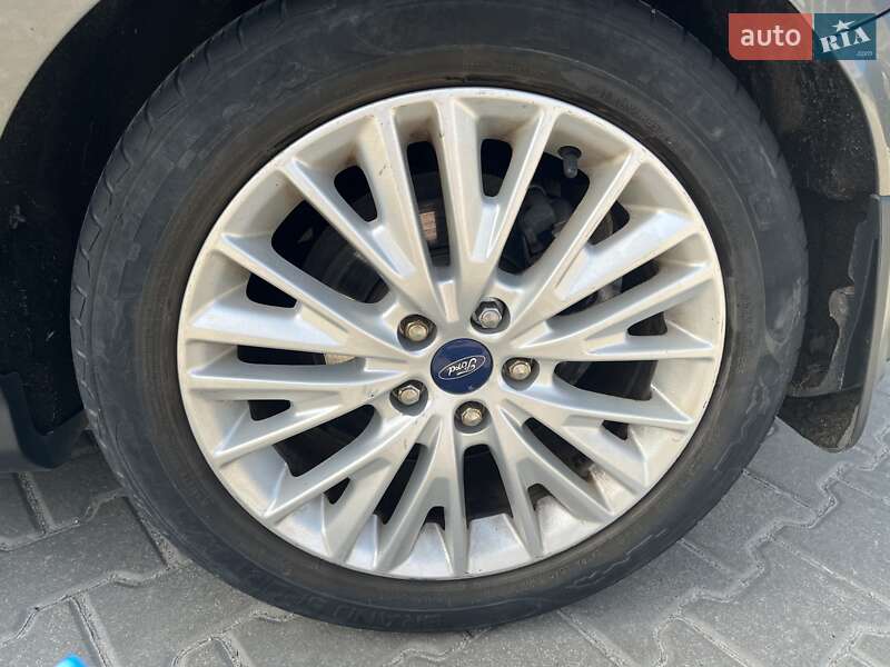 Хэтчбек Ford Focus 2016 в Фастове фото 46 Хэтчбек Ford Focus 2016 в Фастове