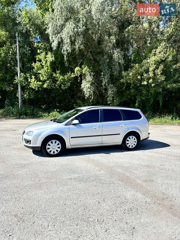 Универсал Ford Focus 2006 в Киеве