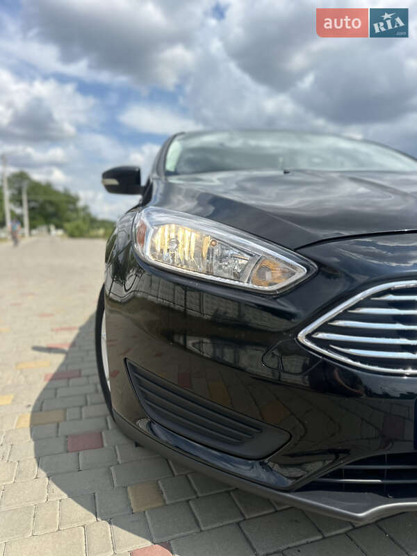 Седан Ford Focus 2016 в Измаиле