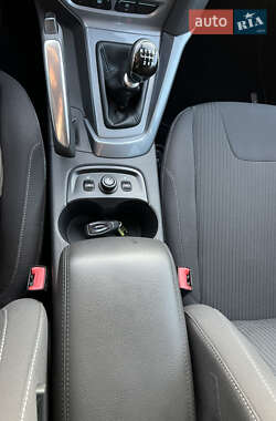 Универсал Ford Focus 2011 в 