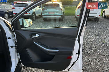 Универсал Ford Focus 2011 в 