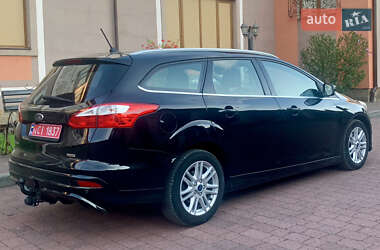 Универсал Ford Focus 2013 в 