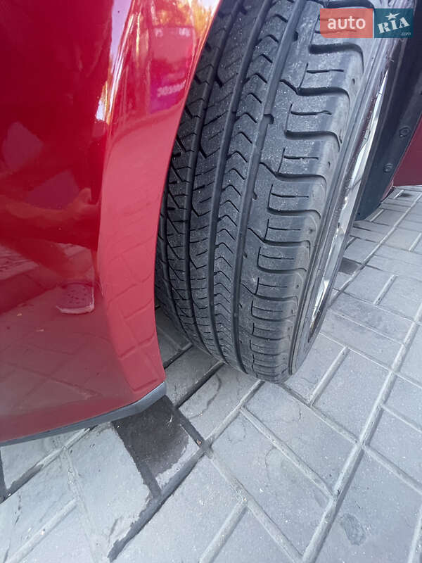 Хэтчбек Ford Focus 2014 в Днепре