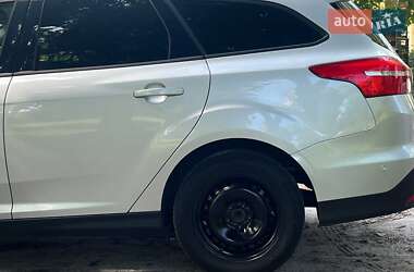 Универсал Ford Focus 2015 в 