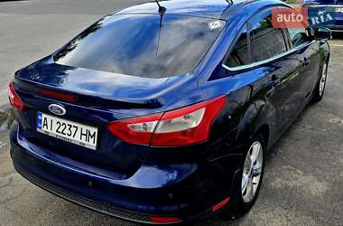 Седан Ford Focus 2012 в 