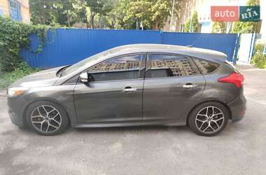 Хетчбек Ford Focus 2015 в Києві