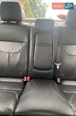 Седан Ford Focus 2016 в 