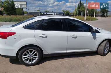 Седан Ford Focus 2018 в 