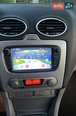 Универсал Ford Focus 2009 в 