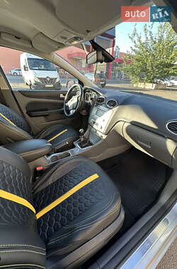 Универсал Ford Focus 2010 в 