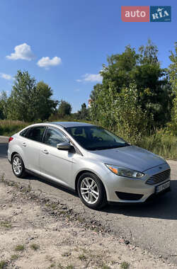 Седан Ford Focus 2015 в Вишневому