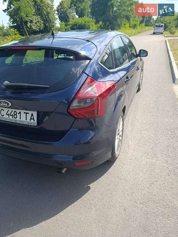 Седан Ford Focus 2011 в Шептицькому