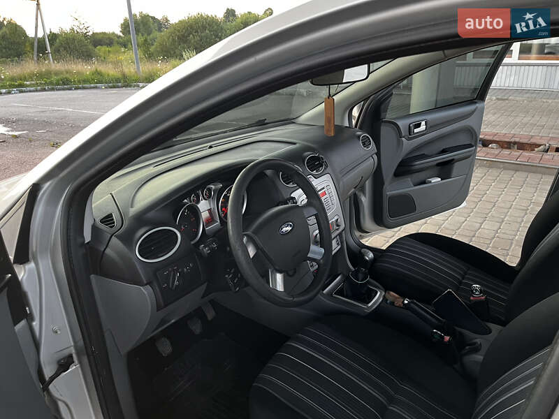 Универсал Ford Focus 2009 в Звягеле