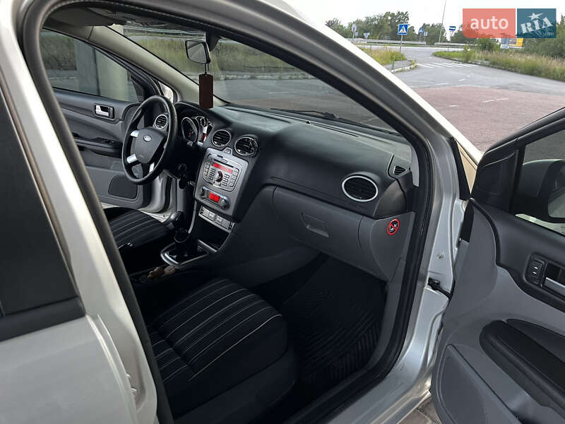 Универсал Ford Focus 2009 в Звягеле