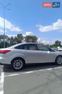 Седан Ford Focus 2017 в 