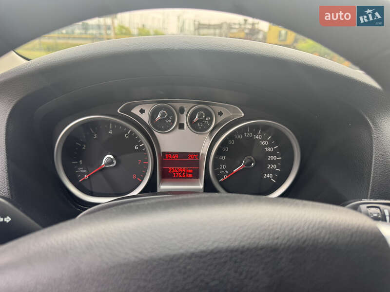 Универсал Ford Focus 2009 в Черновцах