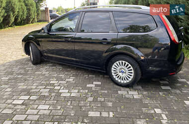 Универсал Ford Focus 2010 в 