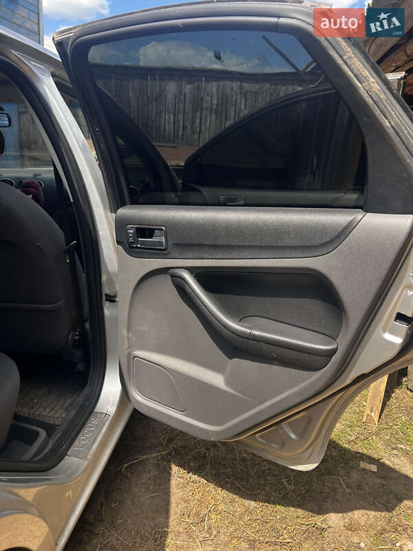 Хэтчбек Ford Focus 2006 в Шостке фото 11 Хэтчбек Ford Focus 2006 в Шостке