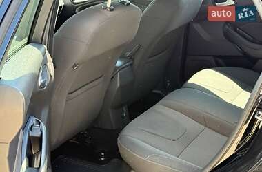 Хэтчбек Ford Focus 2013 в 
