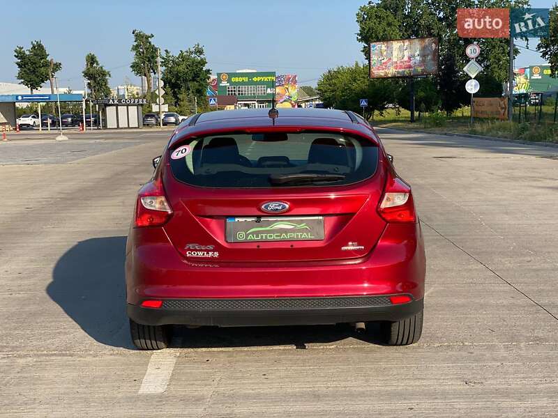 Хэтчбек Ford Focus 2012 в Киеве