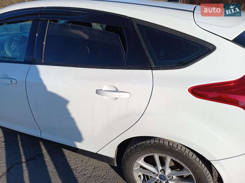 Хэтчбек Ford Focus 2016 в Львове