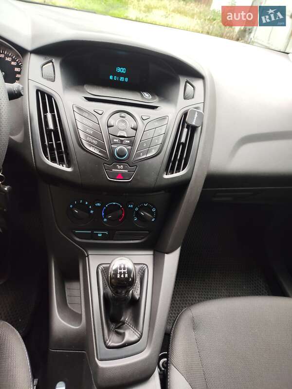 Хэтчбек Ford Focus 2013 в Першотравенске