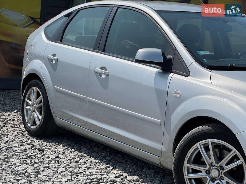Хэтчбек Ford Focus 2007 в Стрые