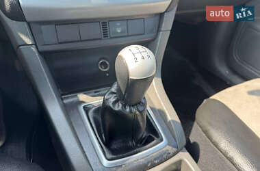 Хэтчбек Ford Focus 2007 в 