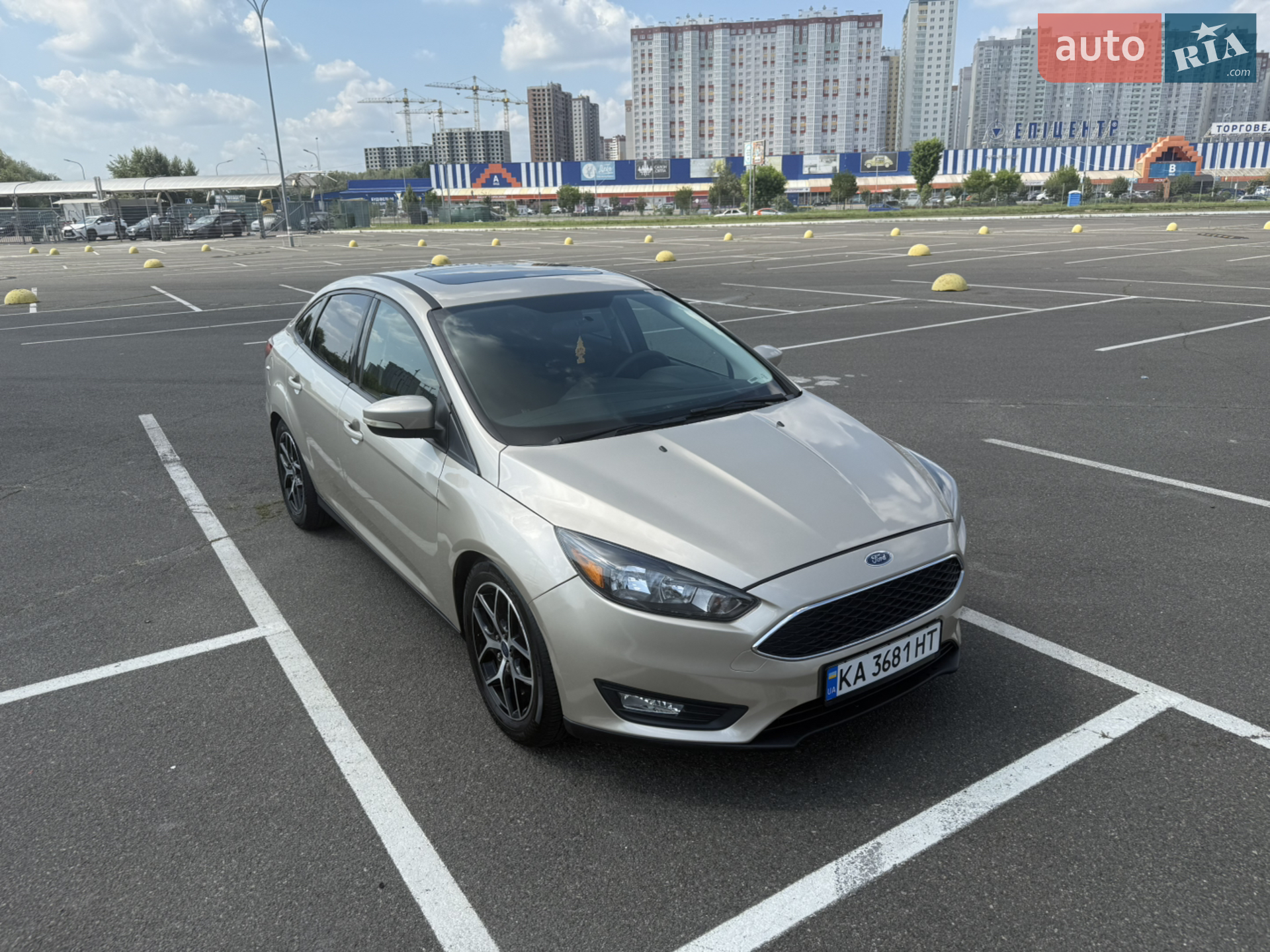 2017 Ford Focus - мініатюра 21