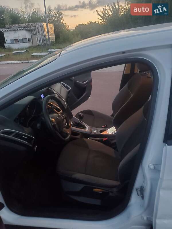 Универсал Ford Focus 2012 в Шостке