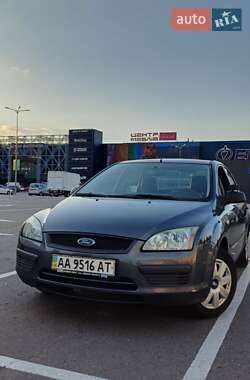 Седан Ford Focus 2005 в Києві